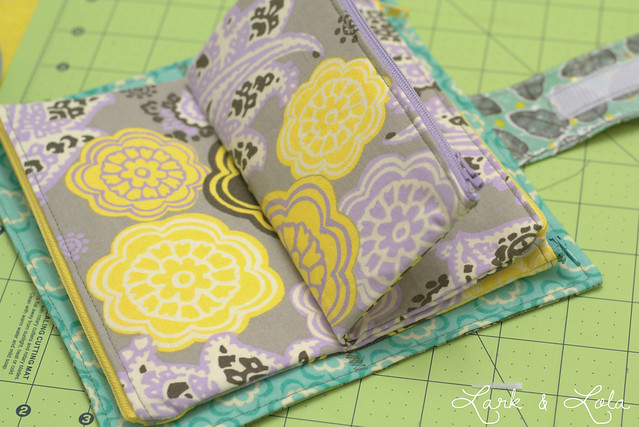 60+ FREE Wallet Sewing Patterns: Great First Project | So Sew Easy