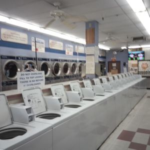 Fluff and Fold Laundry