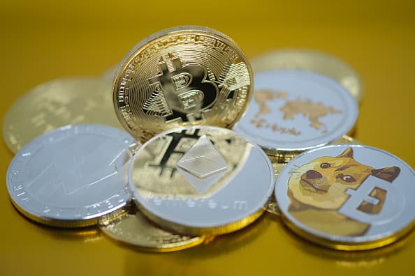 Man buys $27 of bitcoin, forgets about them, finds they're now worth $k | Bitcoin | The Guardian