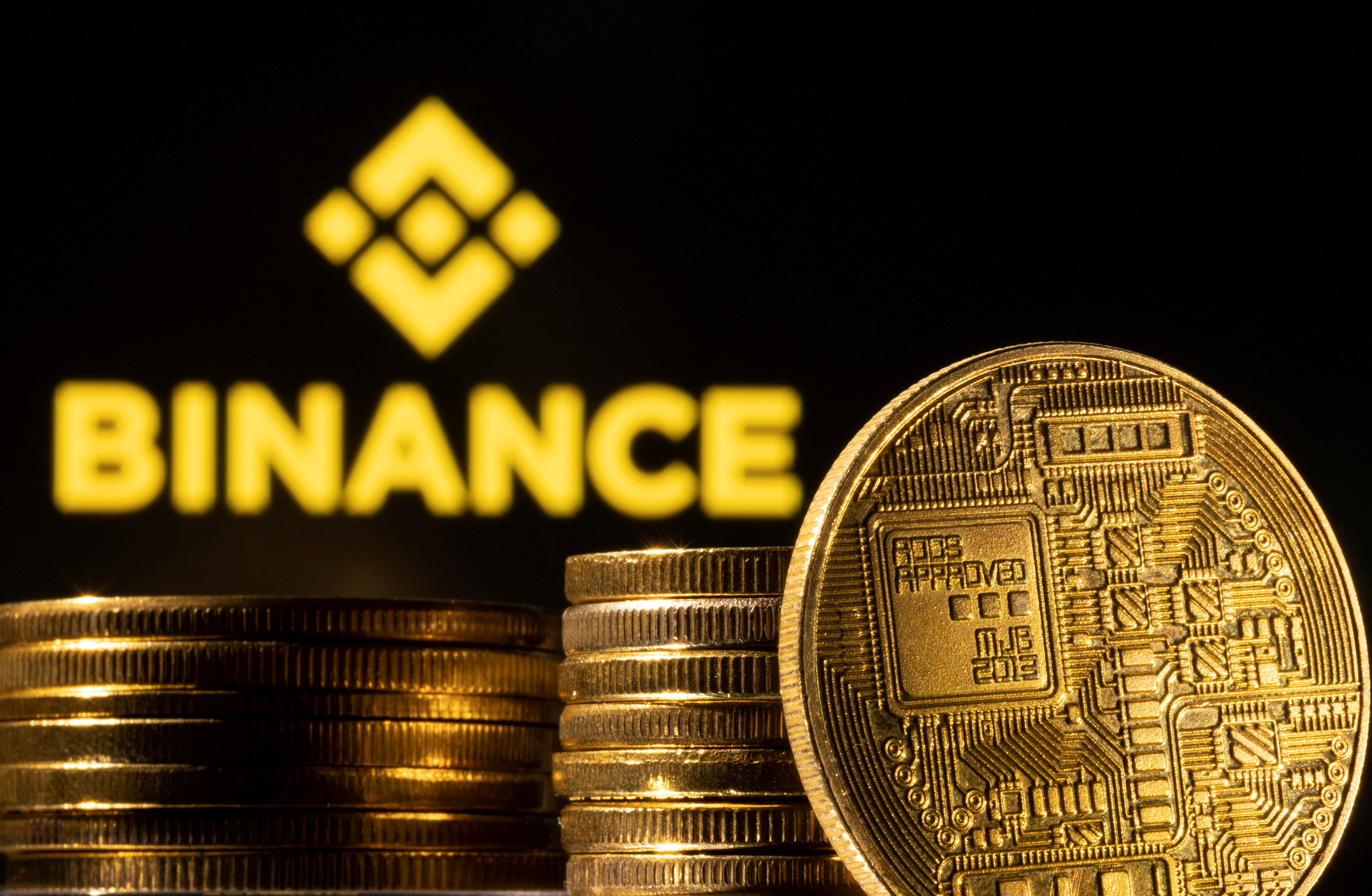 Exchange Binance RUB to Tether Gold ERC20 (XAUT)  where is the best exchange rate?