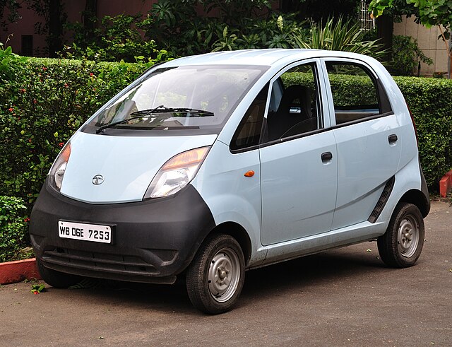 TATA Nano Price (After GST) in India, EMI Calculator, Get Loan Details - GariPoint