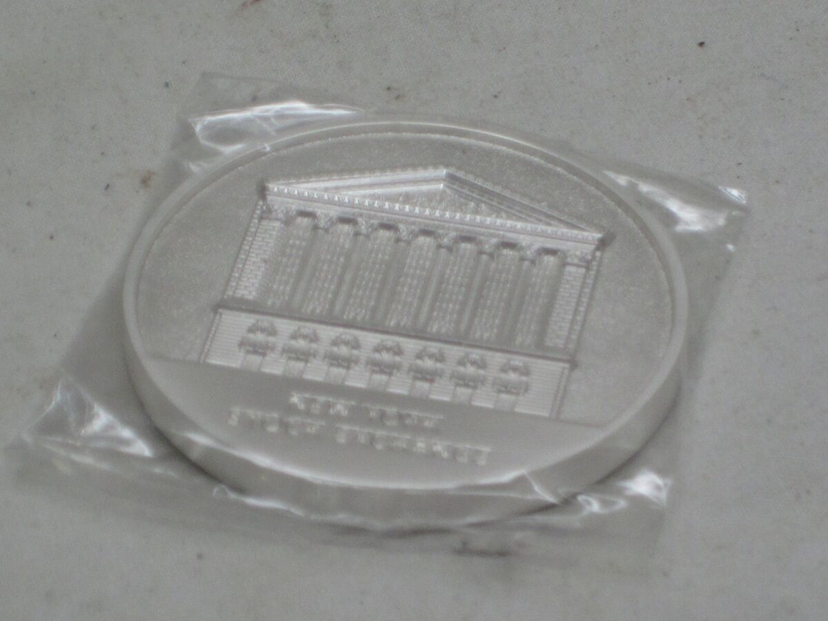 WINNER TAKES ALL NYSE 1 Oz Silver Coin Francs Cameroon 