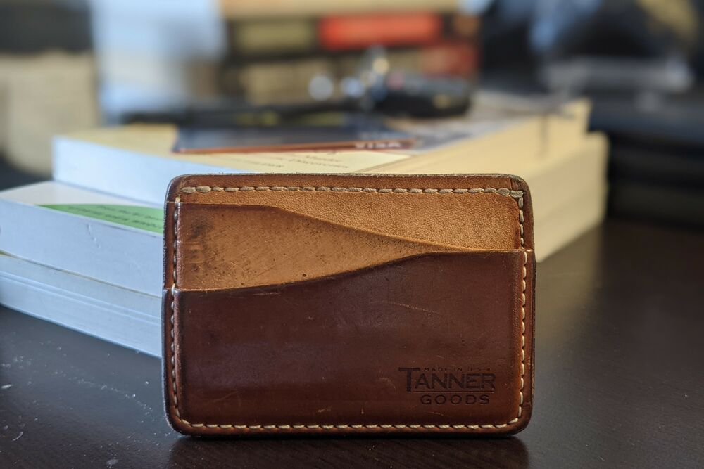 10 Best Minimal Wallets for Men in —Reviewed & Ranked