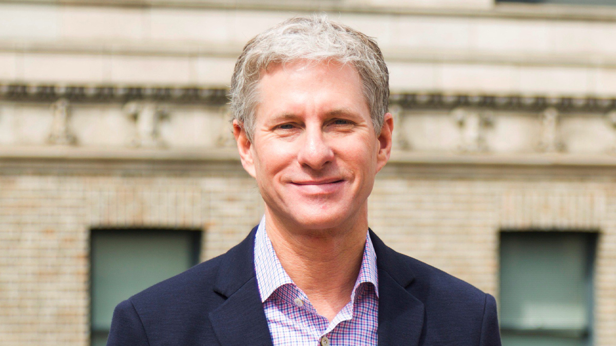 Binance Freezes $M in XRP Tokens Stolen From Ripple Executive Chris Larsen