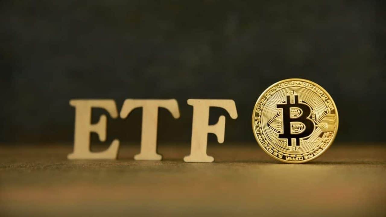 SEC blames hack for incorrect post about bitcoin ETF approval