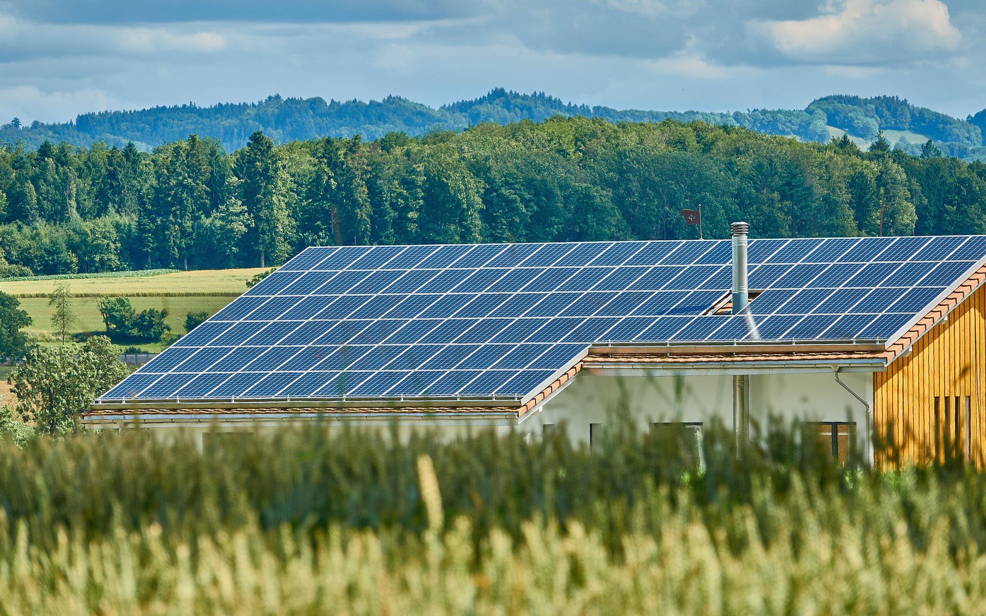 Solar-Powered Bitcoin Miner Starts Operations Despite Difficult Market