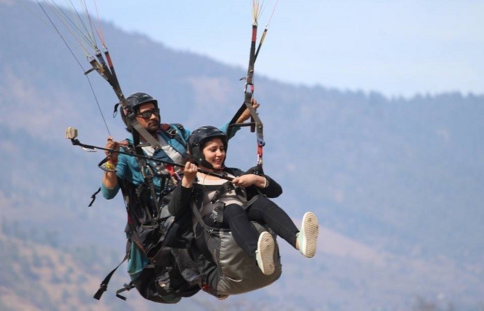 Paragliding in Manali | Book Now @ Flat 44% Off