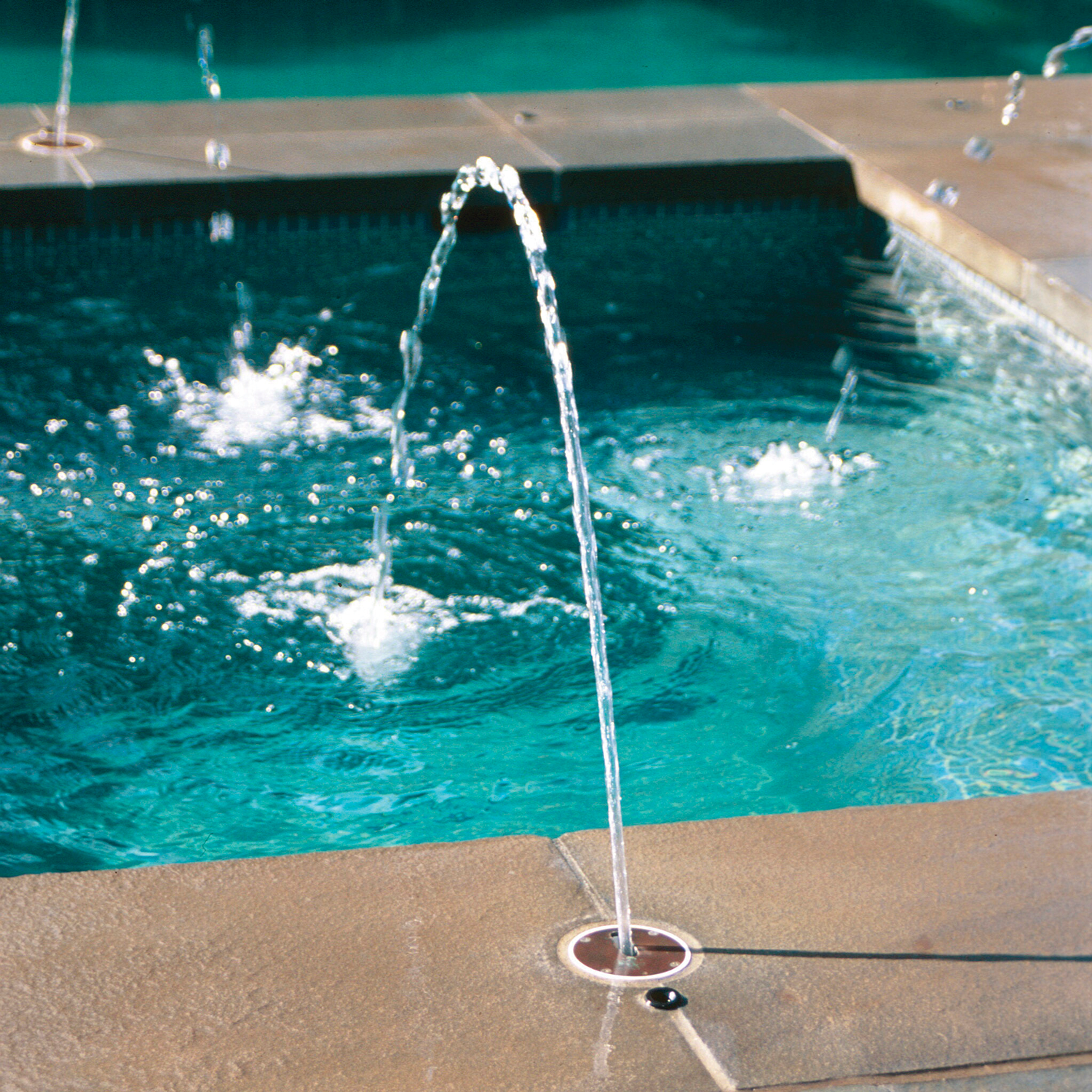 Smart Pools: Unique Self-Cleaning Pools | Local Pools