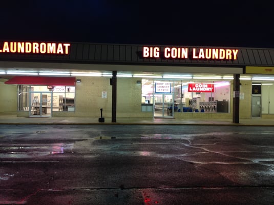 Self Service Coin Laundromat Services - Dumfries - Manassas | DhObee Laundry - Dumfries, VI