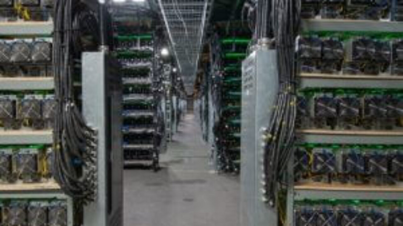 Main Differences Between ASIC and GPU Mining - D-Central