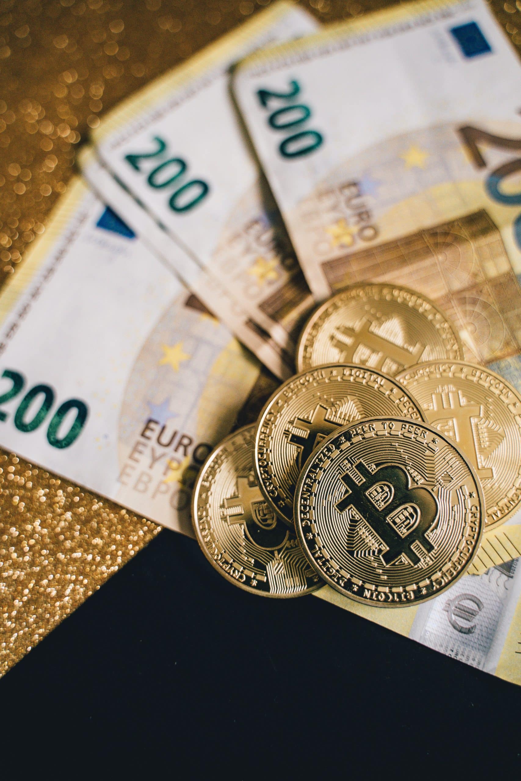 EUR to BTC exchange rate - How much is Euro in Bitcoin?