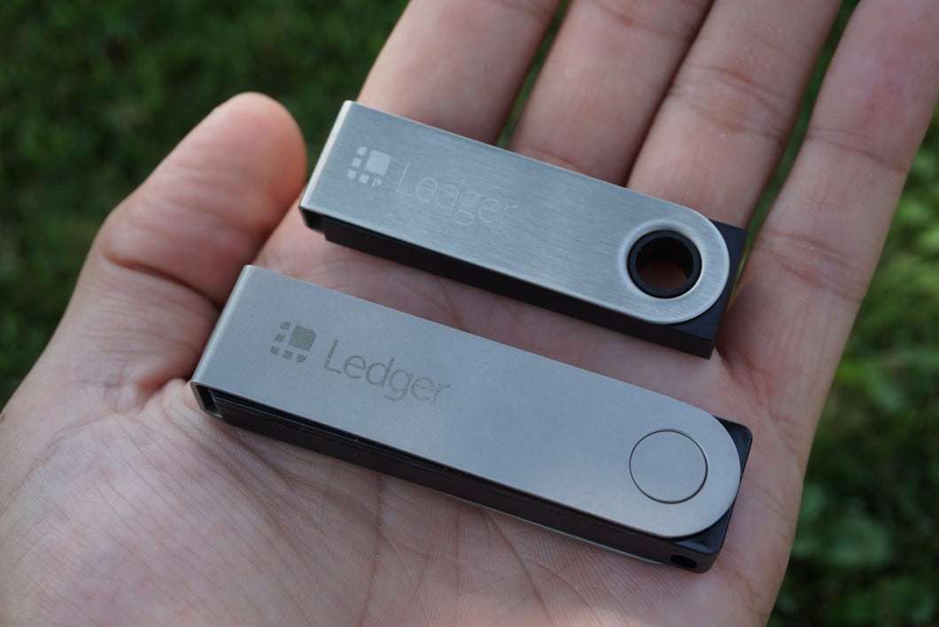 Ledger Nano S Plus vs. Nano X: Comparison – The Crypto Merchant