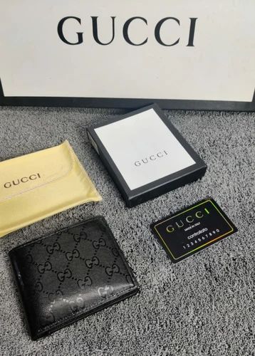 Gucci Wallets For Men | Exclusive Deals @ ZALORA SG