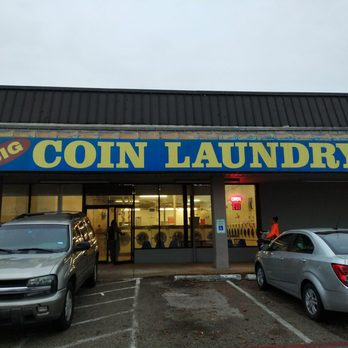 Coin Laundry in Evans, CO - Self Service Laundromat - Coin Wash | Evans Express Laundry Center