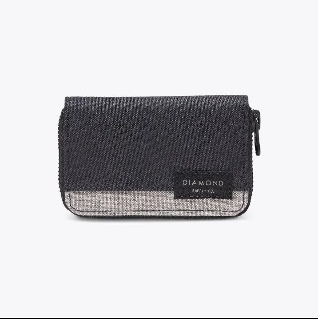 Shop Diamond Supply Co SS Street Style Folding Wallets by NYCandy | BUYMA