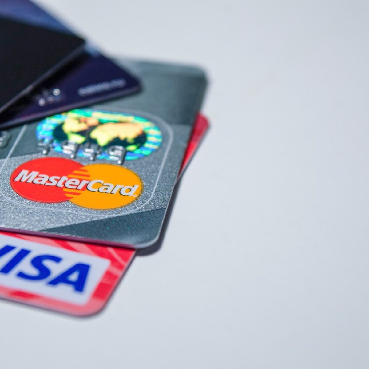 Crypto Debit Card No KYC: The Benefits of Anonymity