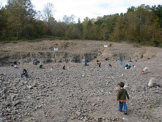 Herkimer Diamond Mining And Crystal Collecting | Mohawk Valley Mineral Mining Inc. | Sprakers, NY