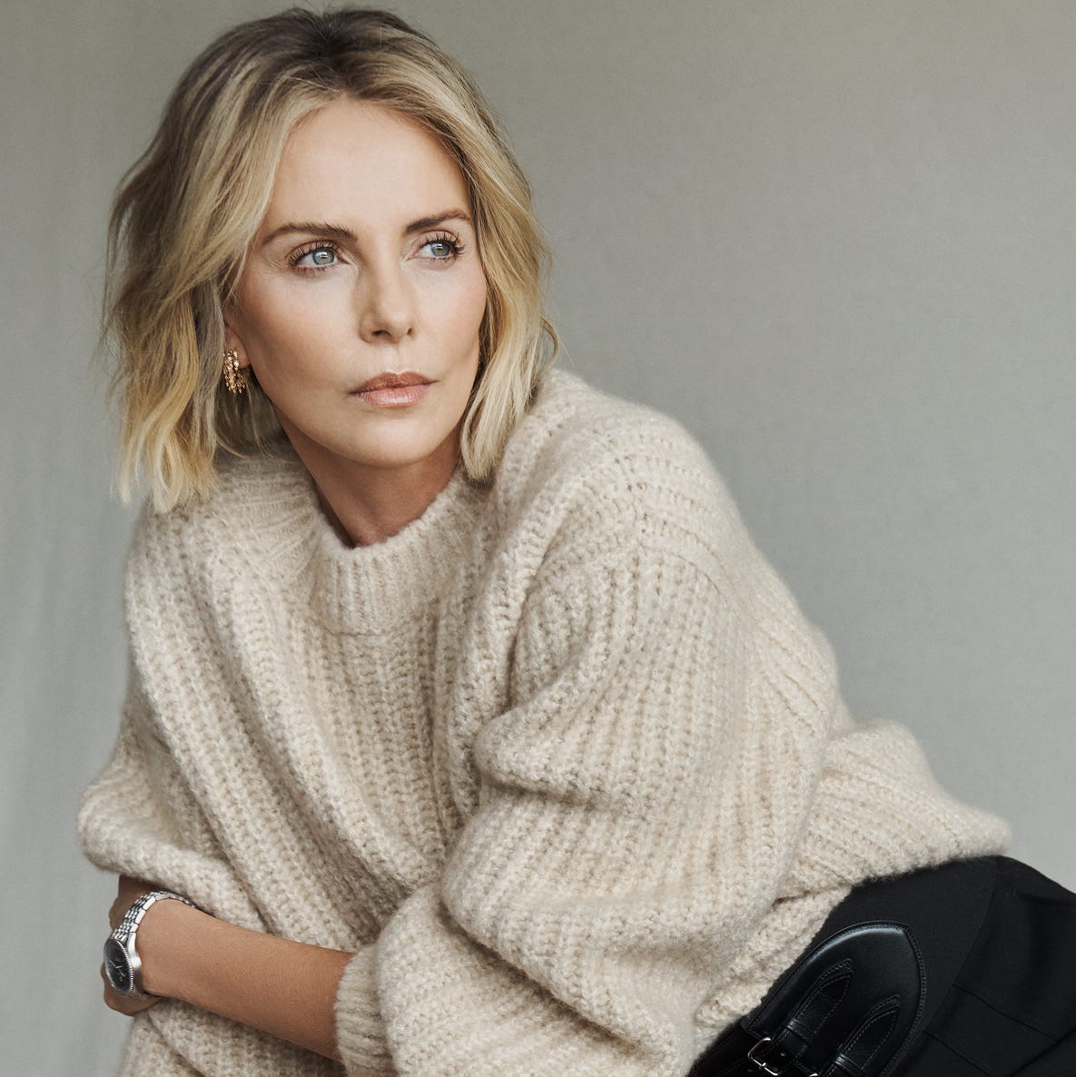 Charlize Theron Tells Ellen She Ate Potato Chips to Gain Weight for a Role