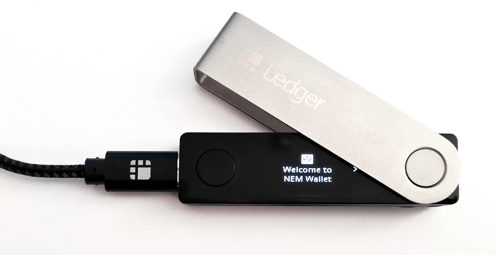 Ledger Nano S Review - A Safe Hardware Wallet - UseTheBitcoin