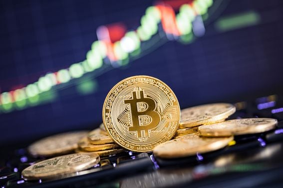 Nigeria Targets Cryptocurrency In Bid To End Naira Freefall | Barron's