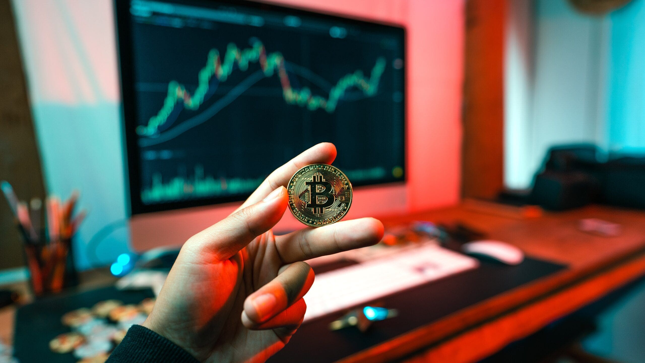 How to Trade Cryptocurrency: A Beginners Guide • Benzinga