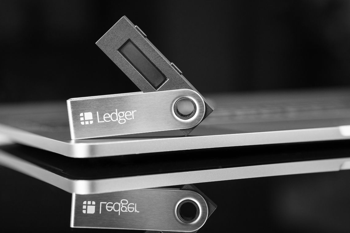 Ledger CEO Vows to Help With Asset Recovery After Hack; Bitcoin's Muted Week | Video | CoinDesk
