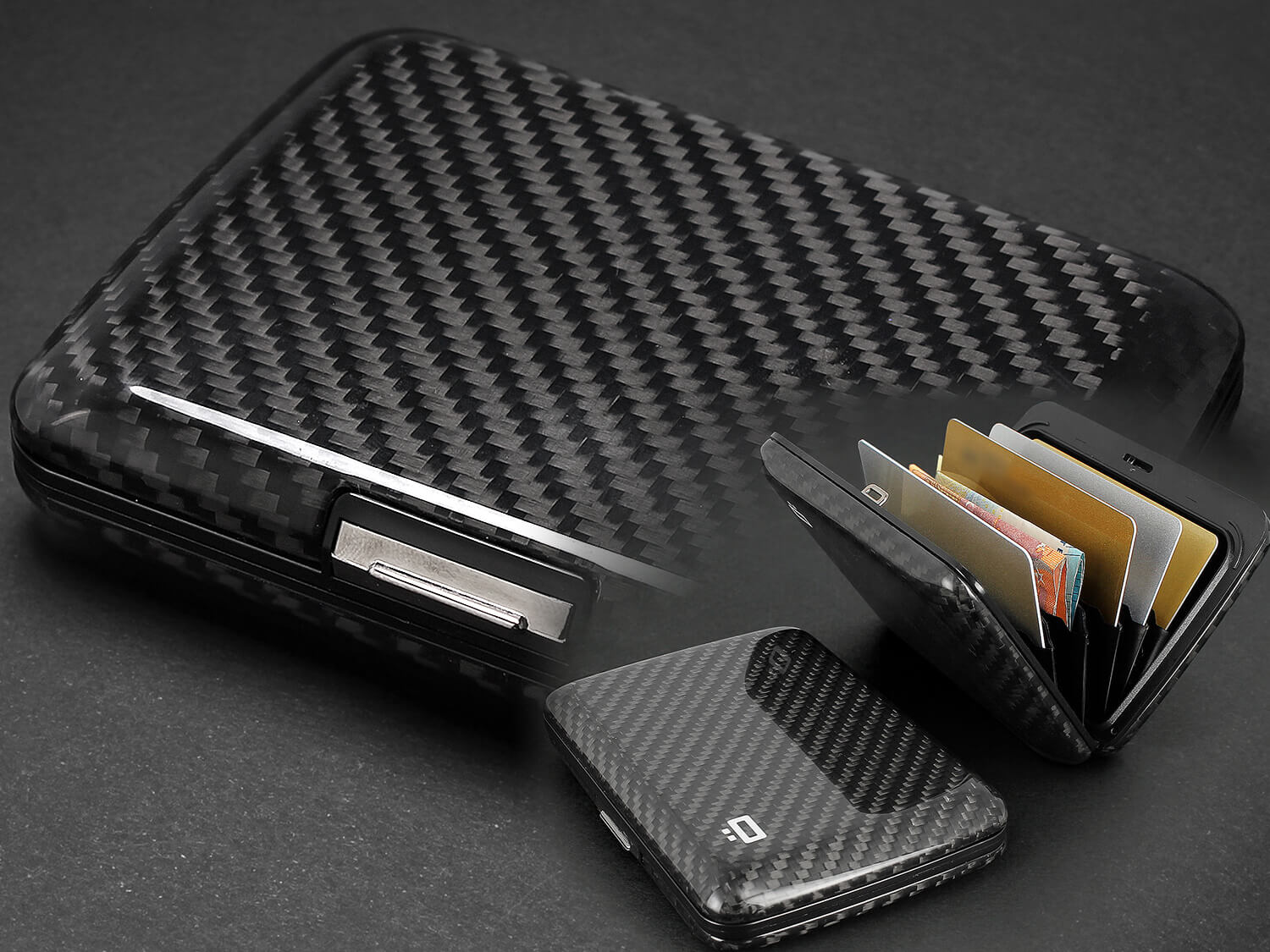 Ogon Stockholm V2 Carbon Fiber RFID Safe Wallet