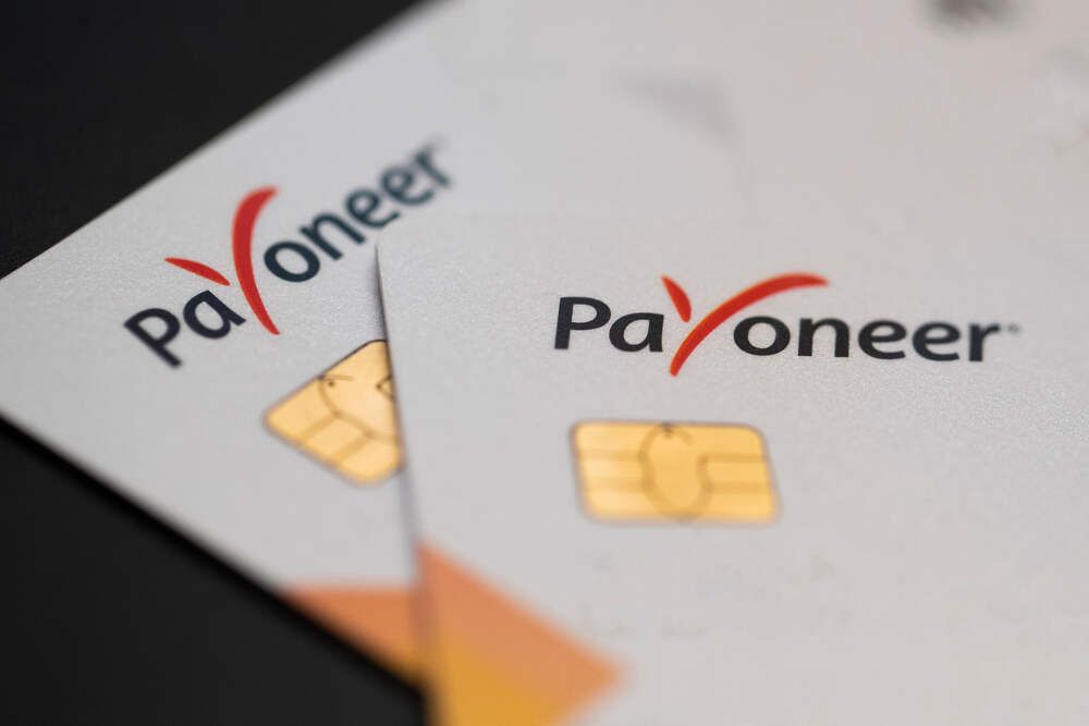 How to Buy Crypto with Payoneer