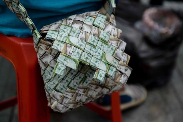 14m bolivars for a chicken: Venezuela hyperinflation explained | Venezuela | The Guardian