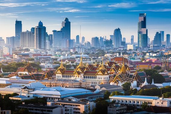 UPDATE 1-Binance Thailand opens crypto exchange for trading